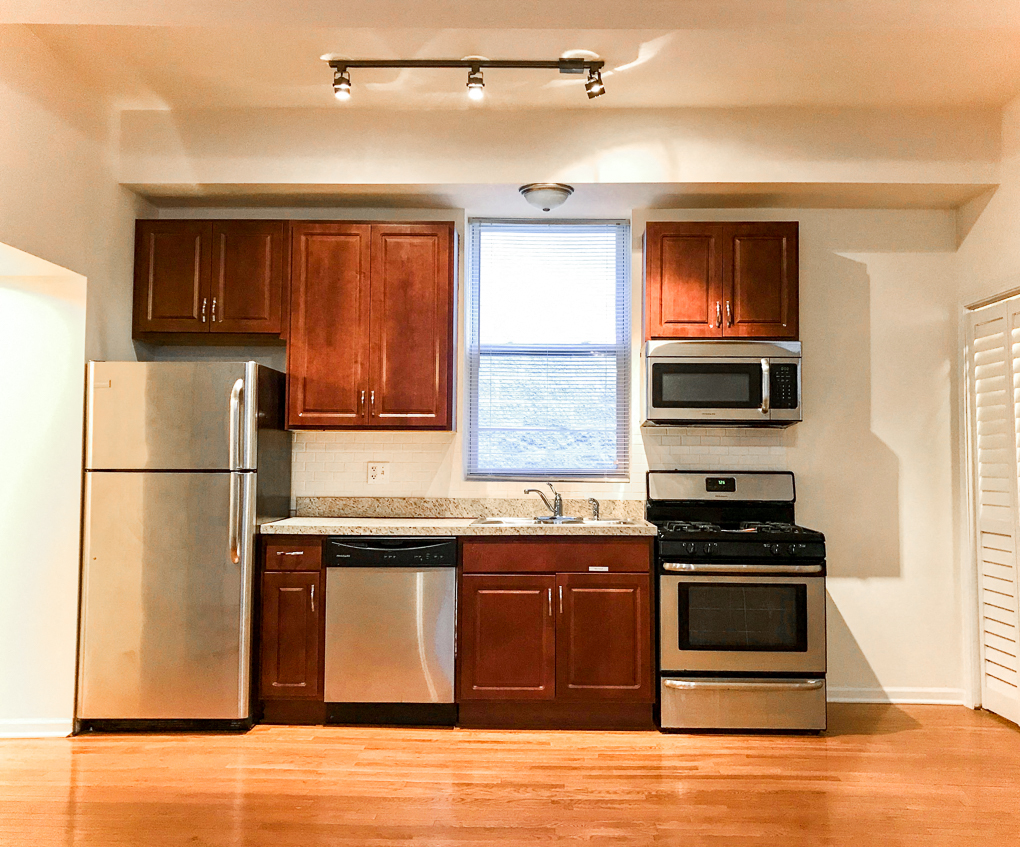 847 N. Rockwell St. 847 N. Rockwell St., Chicago, IL 60622 West Town - Leasing by Cross Street